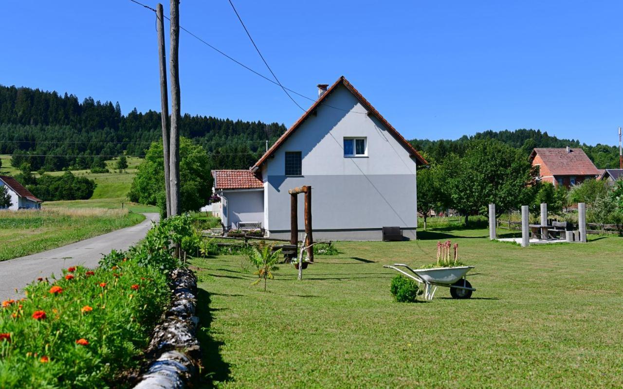 Kuca Za Odmor Roby Apartment Saborsko Luaran gambar