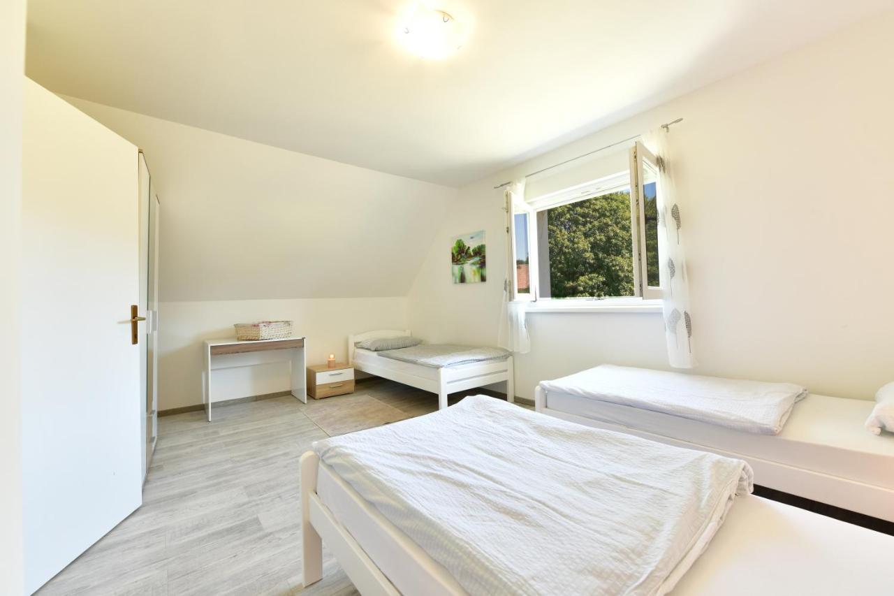 Kuca Za Odmor Roby Apartment Saborsko Luaran gambar