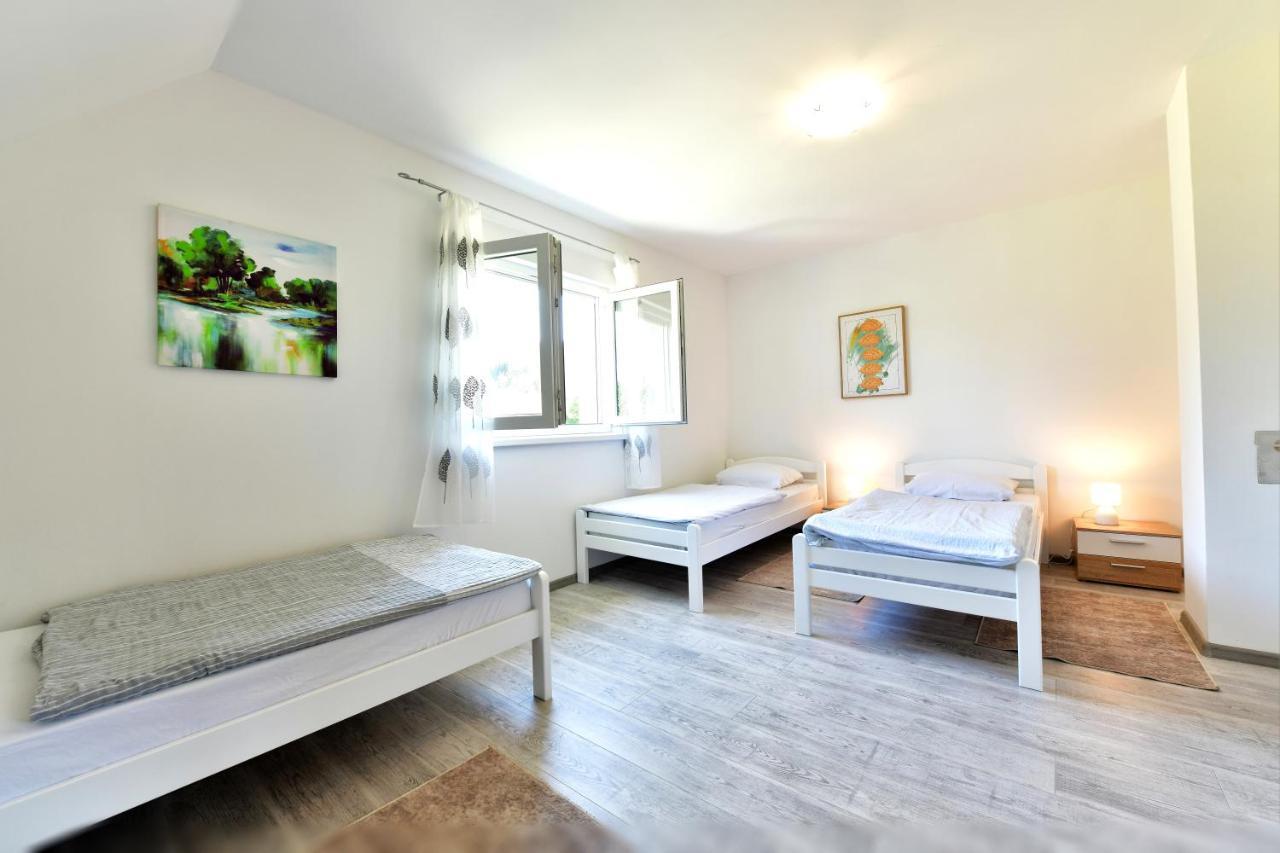 Kuca Za Odmor Roby Apartment Saborsko Luaran gambar