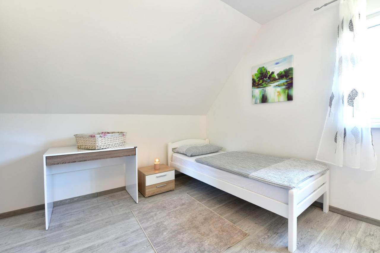 Kuca Za Odmor Roby Apartment Saborsko Luaran gambar