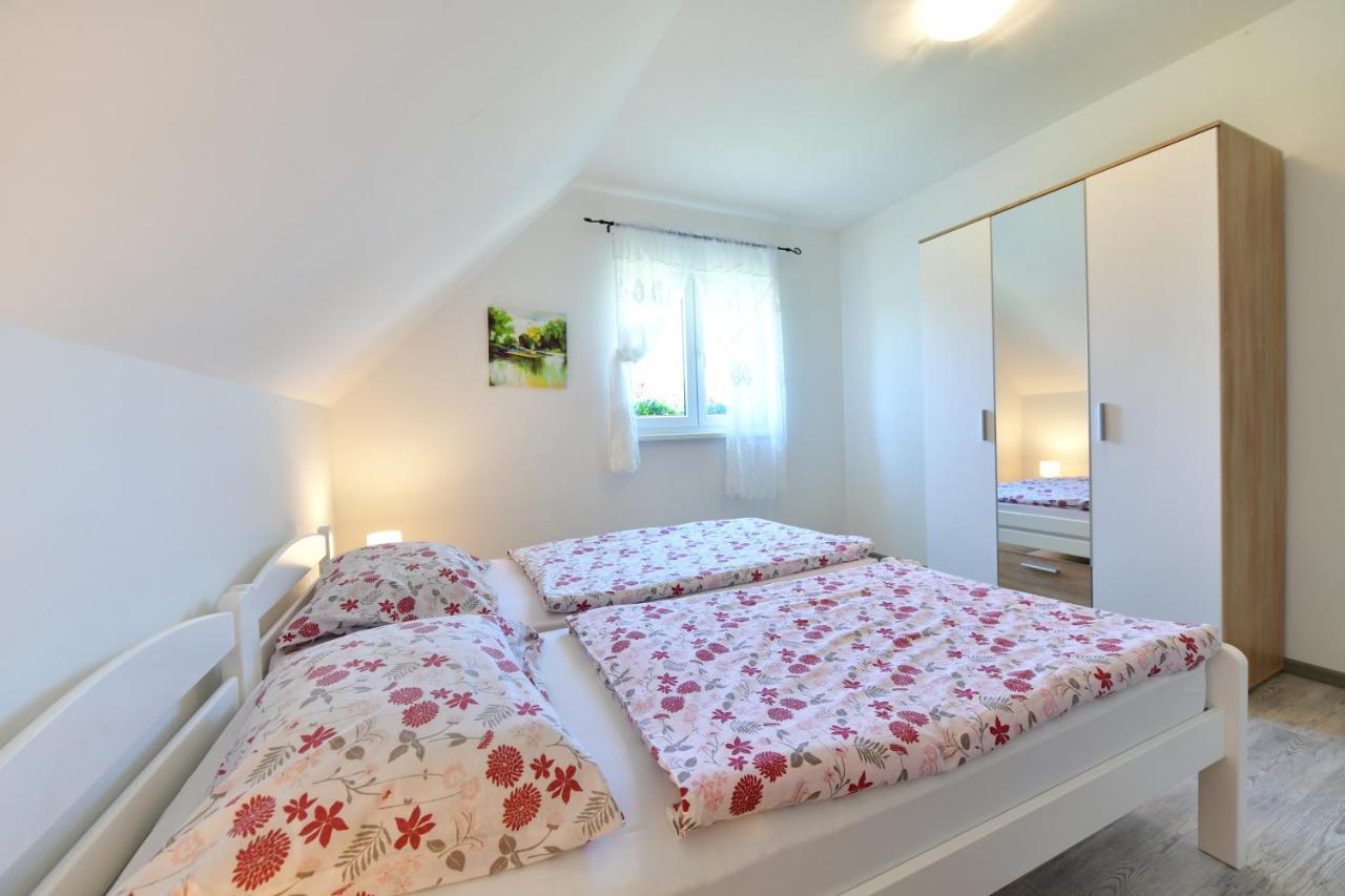 Kuca Za Odmor Roby Apartment Saborsko Luaran gambar